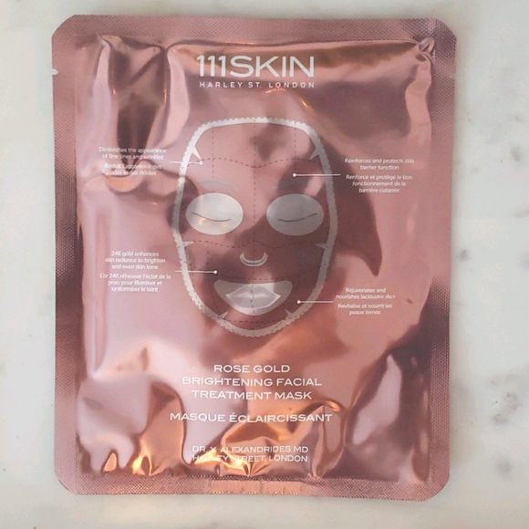 111SKIN Other - 111Skin Rose Gold Brightening Facial Treatme Mask